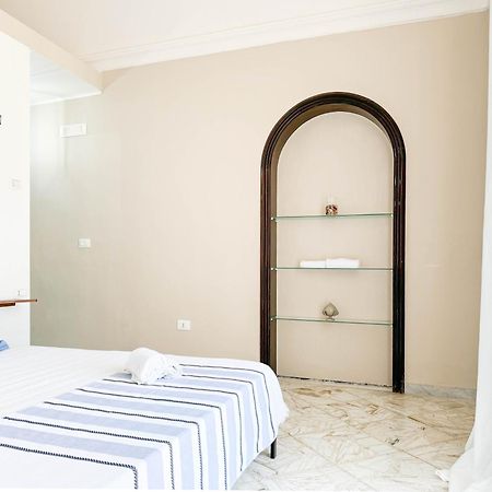 Bed & Breakfast Locanda Trani Exterior foto
